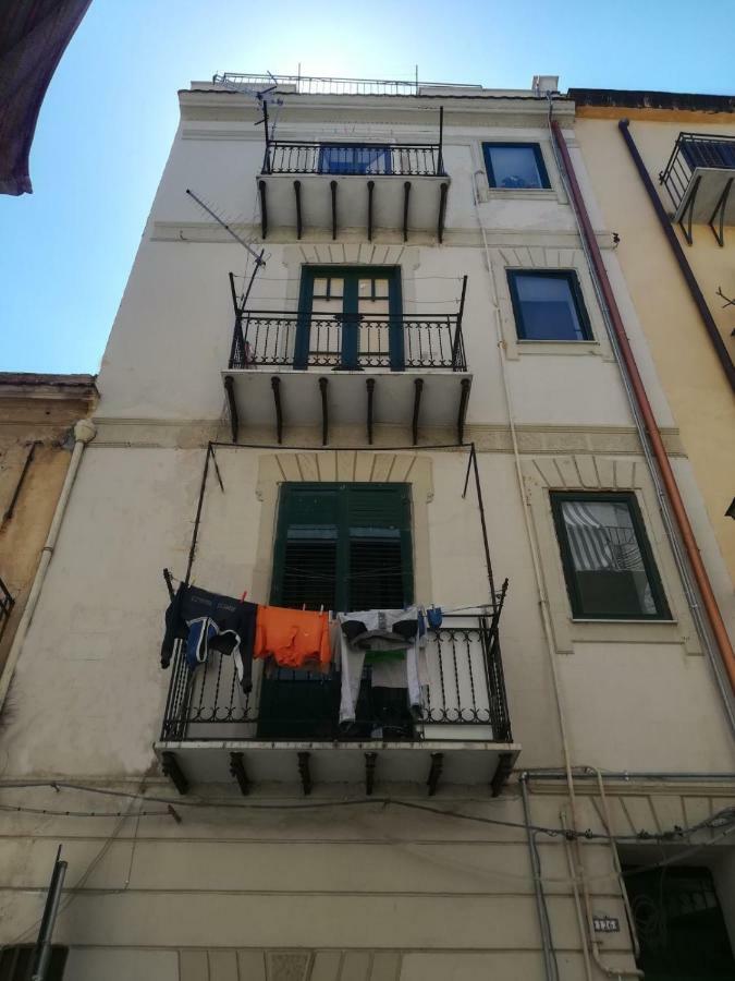 Casa Albergheria Палермо Екстериор снимка